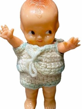 Vtg Irwin Kewpie 6" Hard Plastic Shaker Doll w/ Crochet Outfit